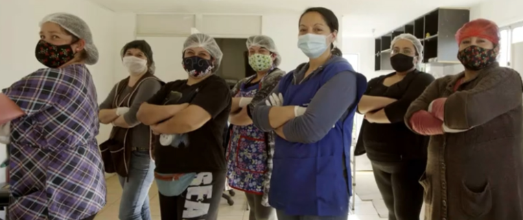 CAMPAÑA POR TODAS ENTREGA RECURSOS PARA OLLAS COMUNES LIDERADAS POR MUJERES, ADEMÁS DE CAPACITACIÓN EN EMPRENDIMIENTO